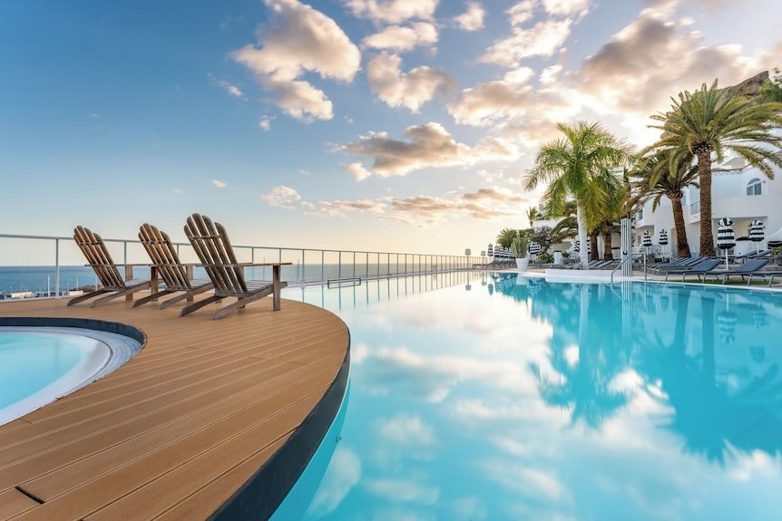 7. Marina Bayview Adults Only — Puerto Rico, Gran Canaria