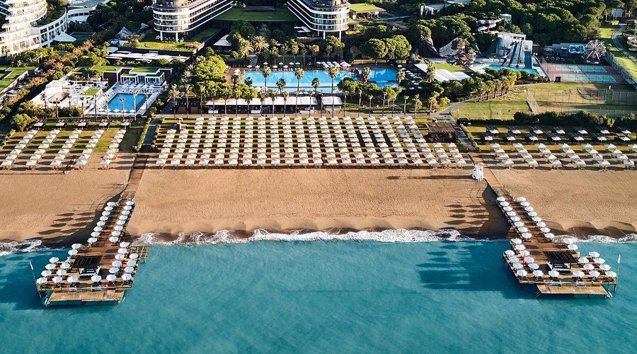 9. Voyage Belek Golf & Spa — Antalya, Turkey